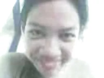完美的金发女郎被玩弄和性交