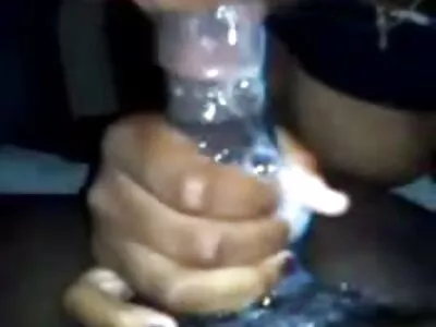 可爱的 Dom。 Rep Brunette 给我的朋友们展示了一个很棒的网络摄像头，享受