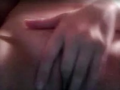 惊人的独奏黑发网络摄像头模型